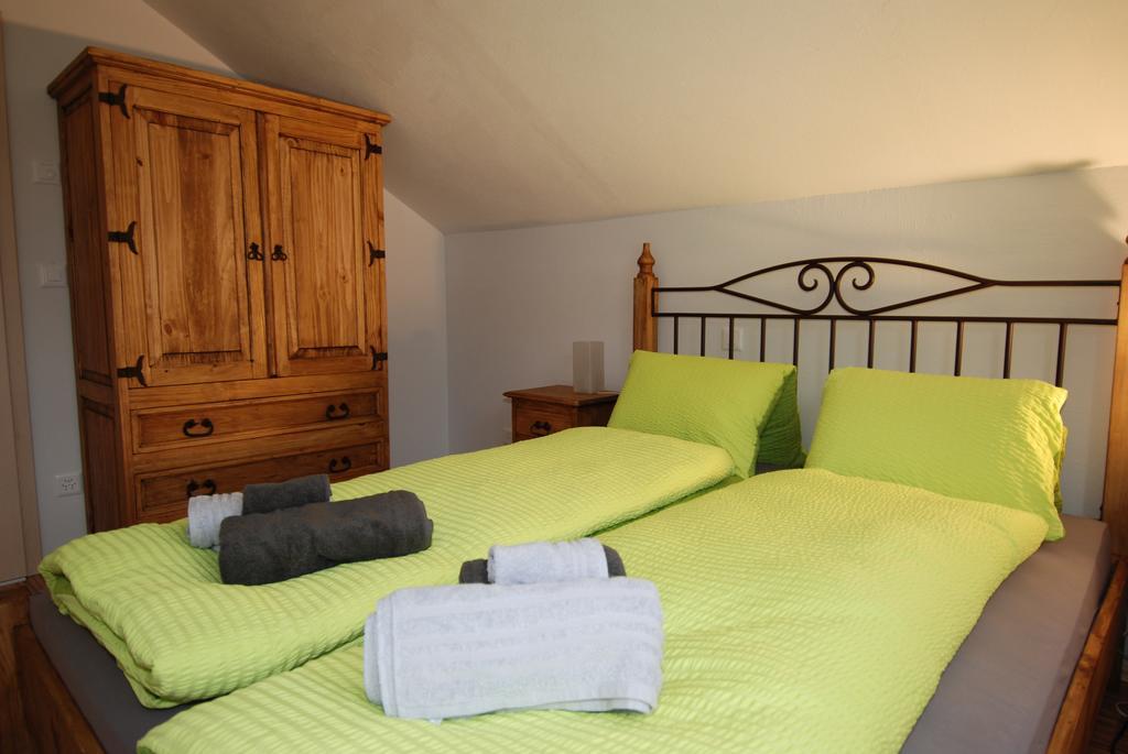 Feriendorf Uorsin Scuol Exterior foto
